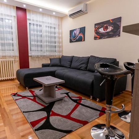 Burgundy Apartment Belgrade Exterior photo